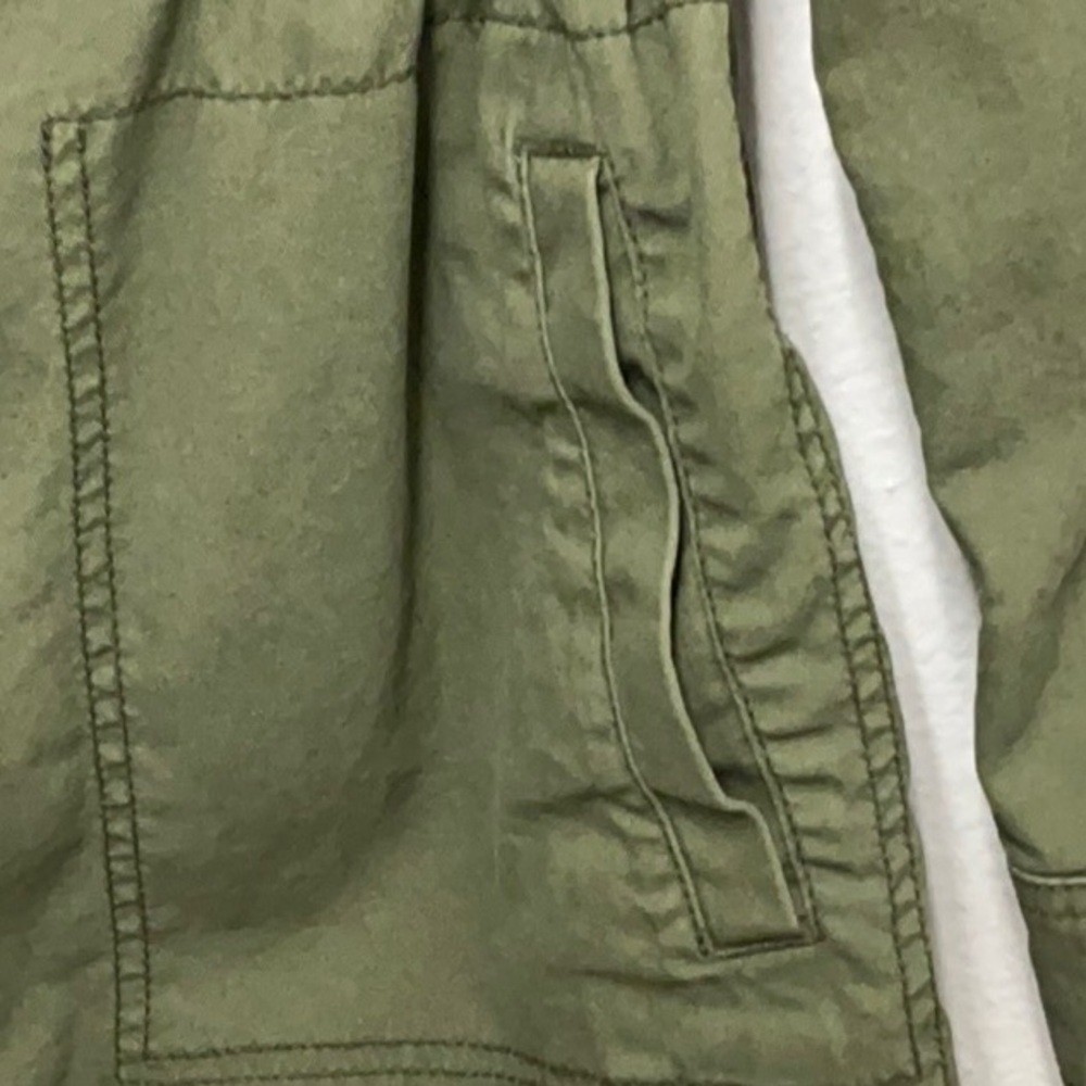 Old Navy Green Utility Jacket with Drawstring Waist and Full-Length Sleeves - Picture 5 of 7